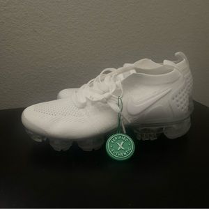 Women’s shoes size 7